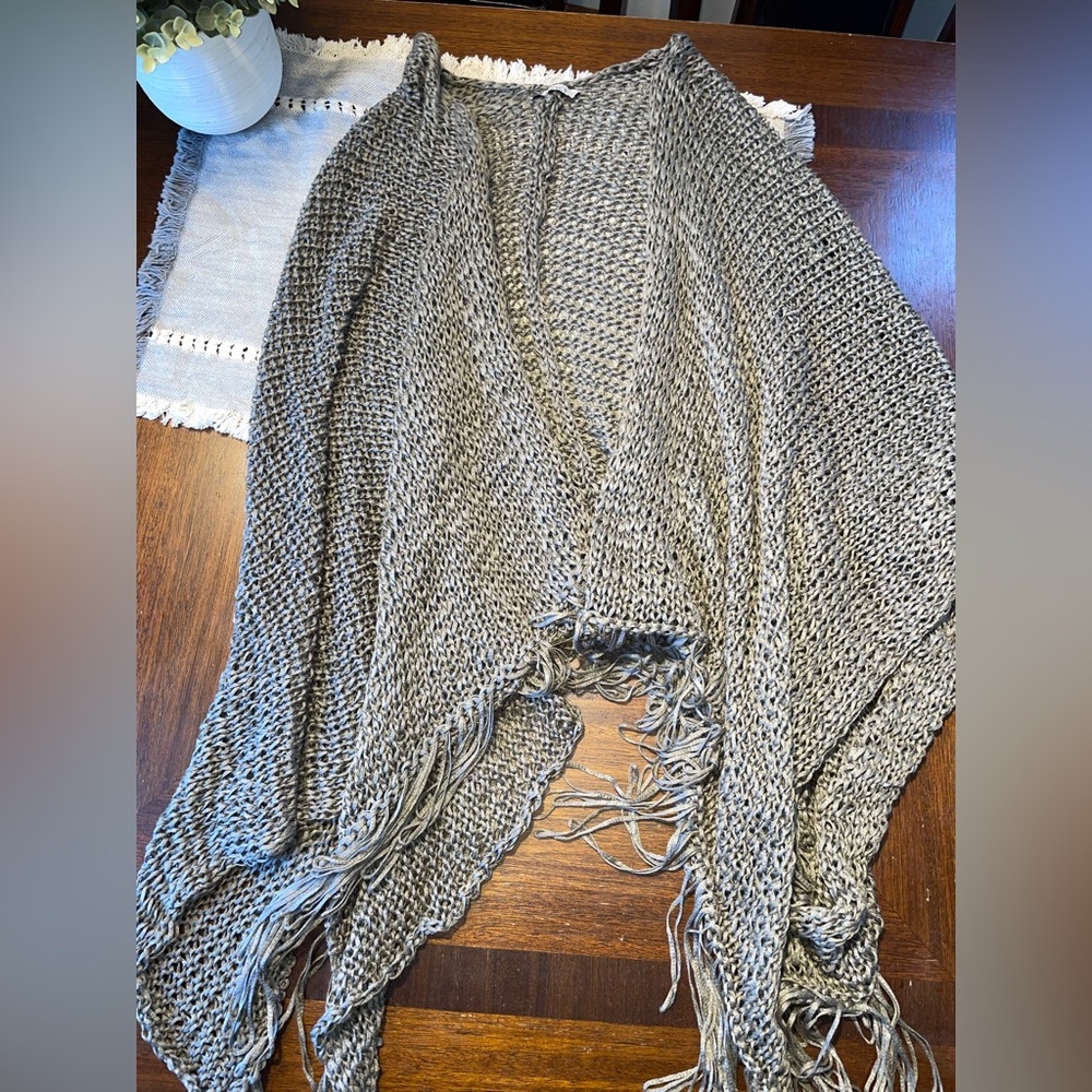 Woman’s one size fits all dark grey PHO brand shawl